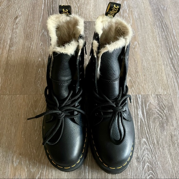 Dr Martens black Jadon FL platform boot - Picture 2 of 7